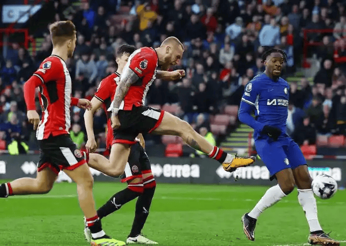 哥本哈根主场死磕那不勒斯，客队残阵难破北欧堡垒